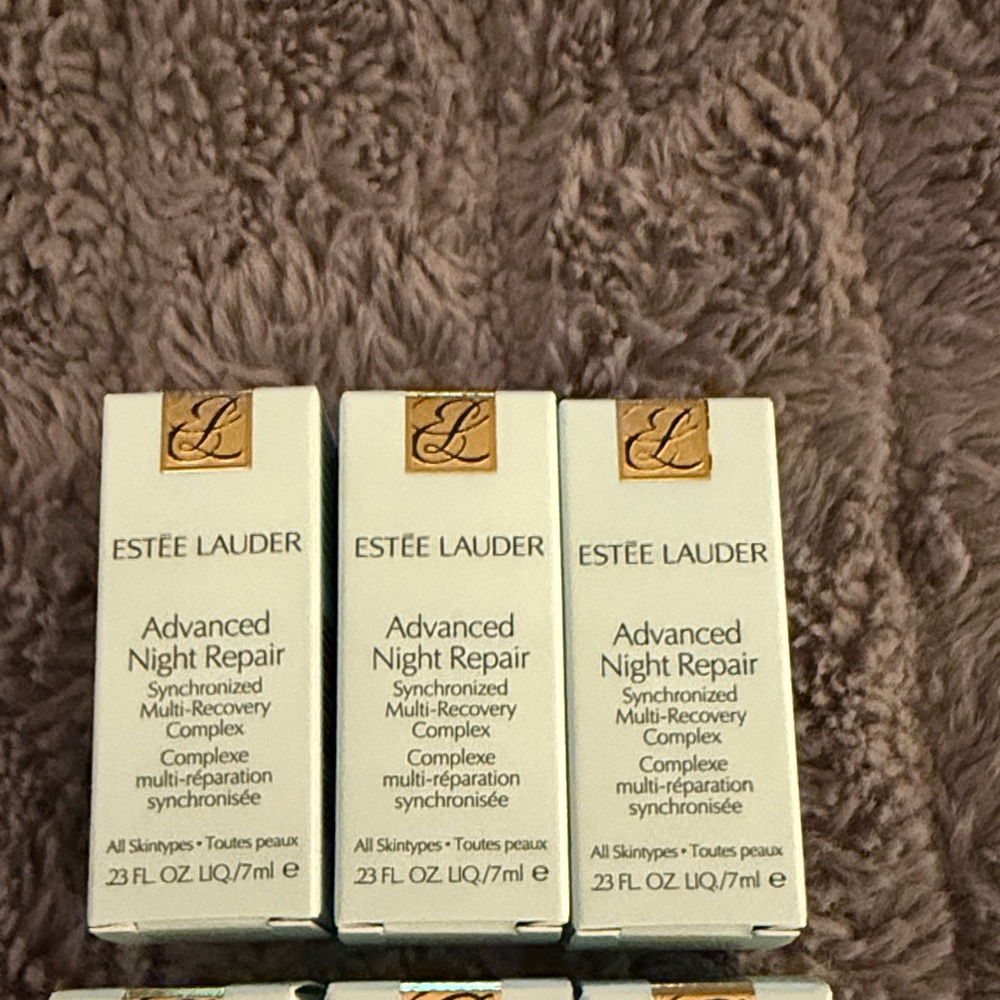 Estee Lauder Advanced Night Repair bundle - Picture 3 of 5